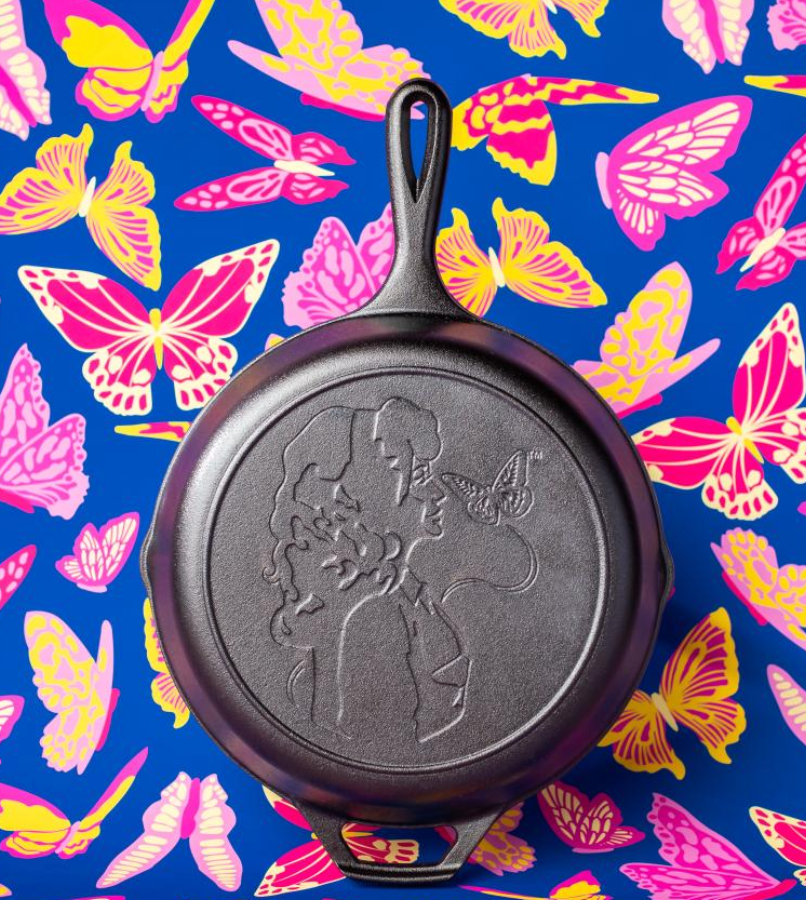 Lodge - 10.25 Inch - Dolly Parton Pre-Seasoned Cast Iron Stamped Skillet