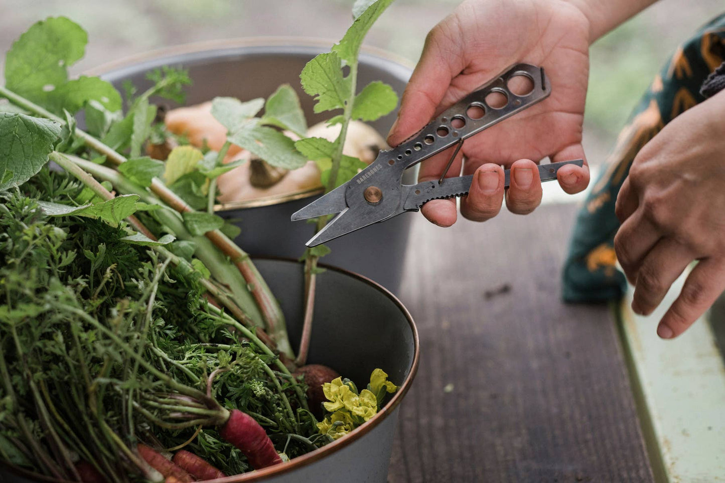 Barebones - Herb Harvest + Strip Tool