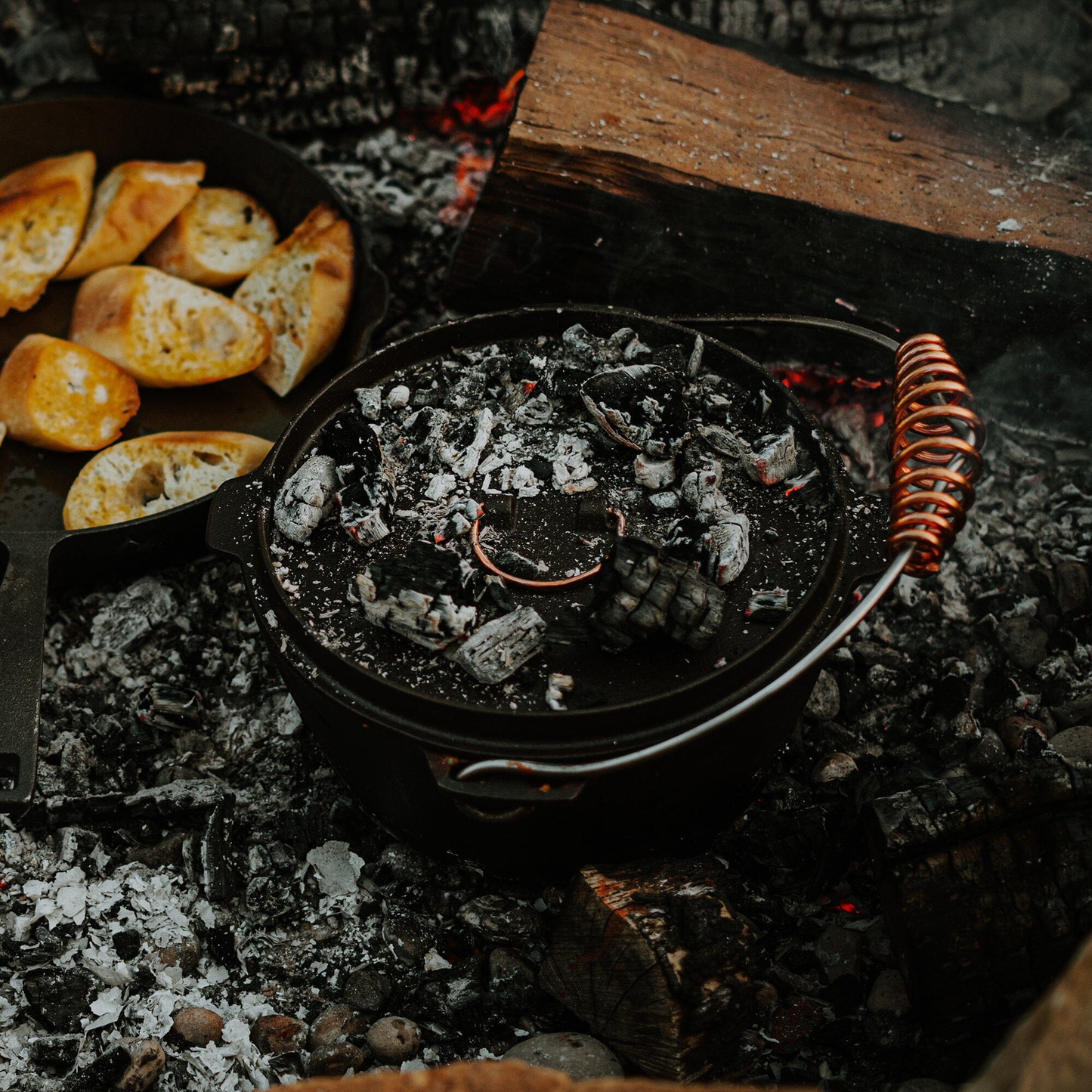 Polished Cast Iron Dutch Oven 4 QT