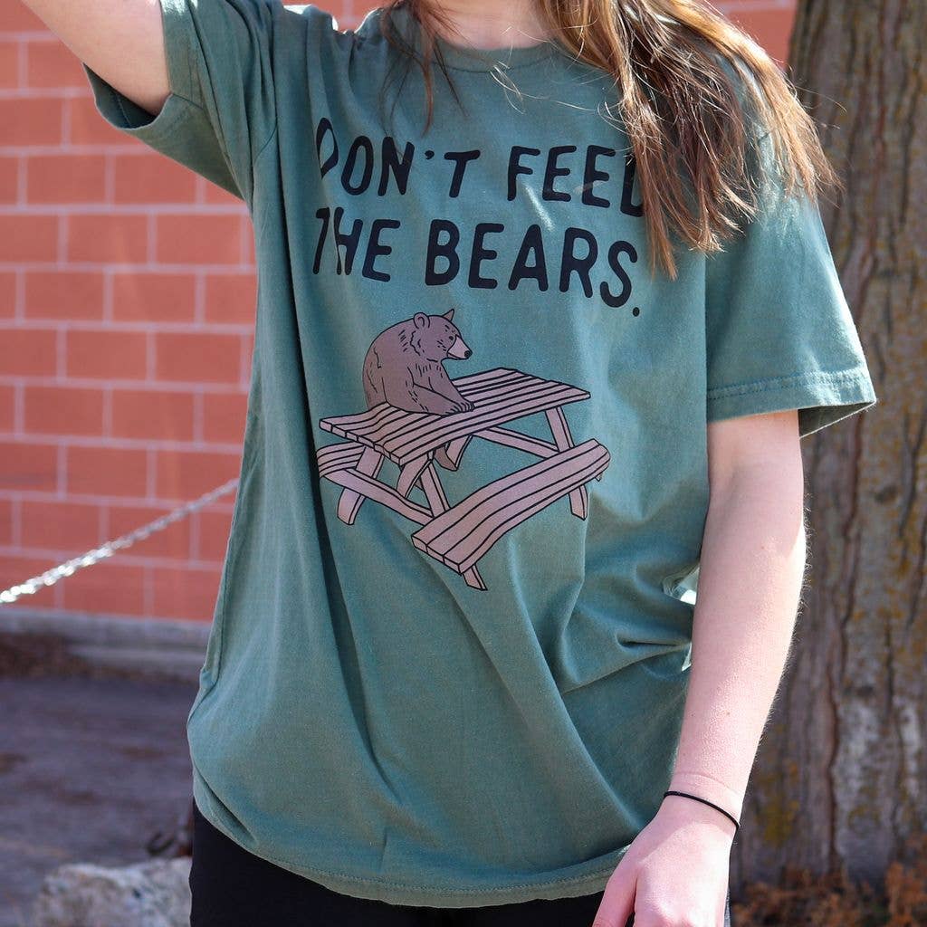 The Montana Scene - Don't Feed the Bears Unisex Tee - Washed Royal Pine